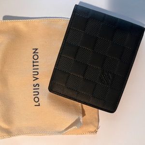 Mens Louis Vuitton Wallet